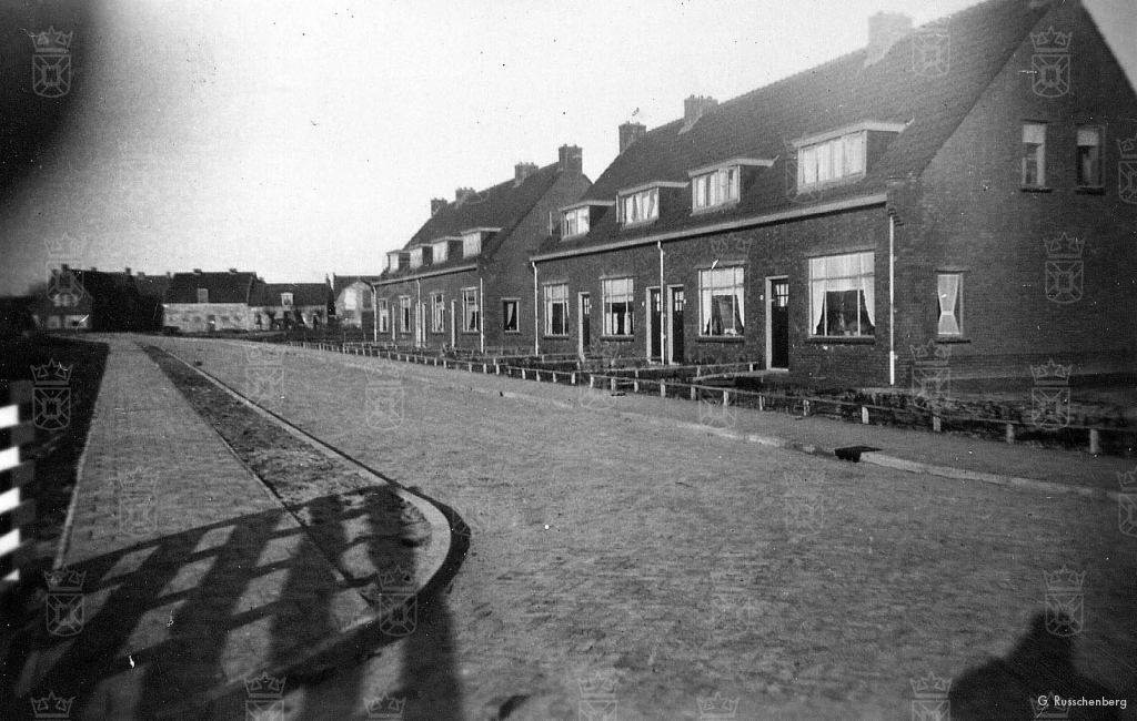 De nieuwbouw aan de Lotsystraat in 1943.